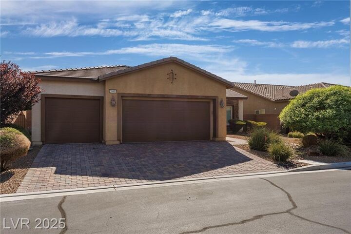 Property Photo: 5940 Jasper Ridge Street NV 89130