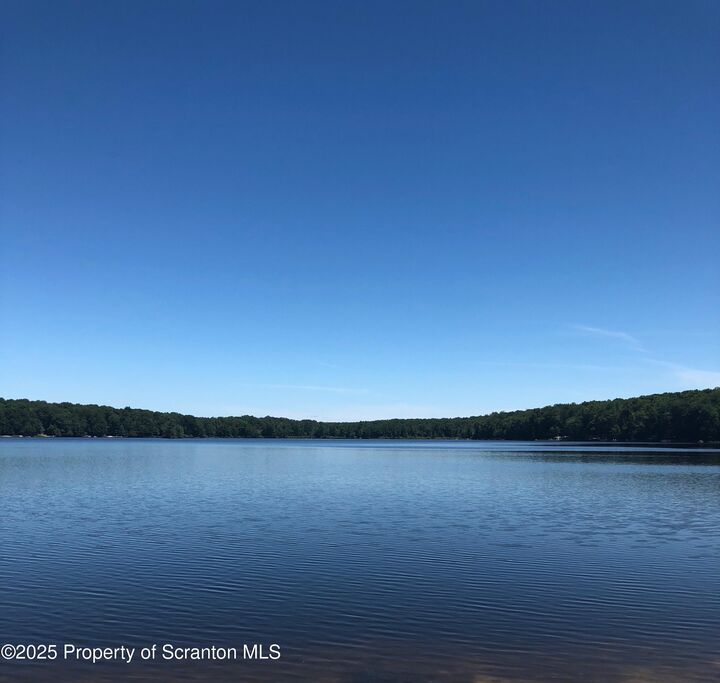 Property Photo: H-1128 E Creek View Drive PA 18424