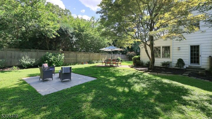 Property Photo: 14 Bennett Pl NJ 07090