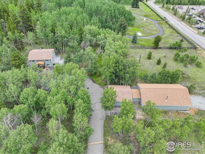 Property Photo: 233 Deer Cir CO 80422