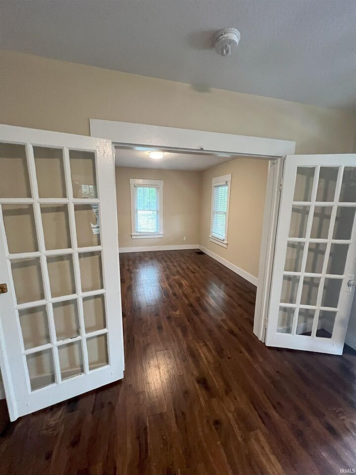 Property Photo: 1209 S Lincoln Street IN 47401
