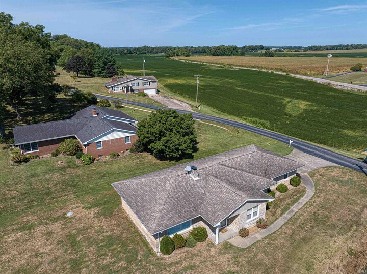 Property Photo: 2996 Hillview Lane IN 47620
