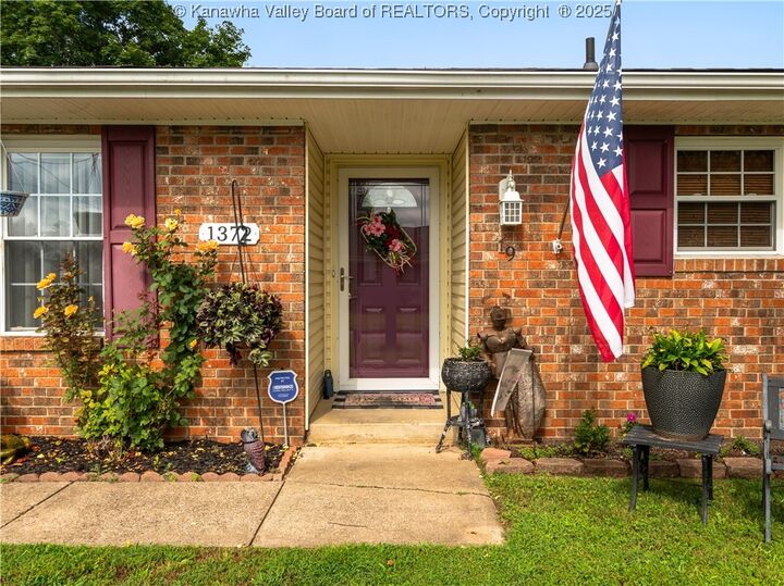 Property Photo: 1372 Riverdale Estates WV 25213