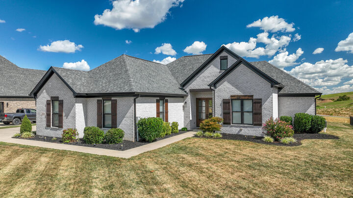 Property Photo: 2024 Hidden Falls Trail KY 40475