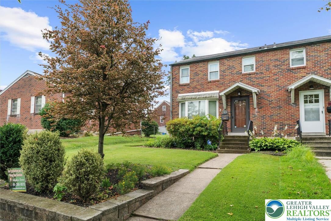Property Photo: 1509 W Union Boulevard PA 18018