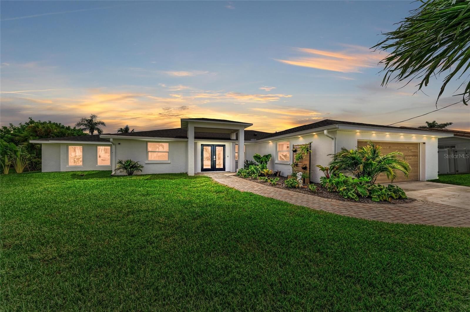 Property Photo: 668 Key Royale Drive FL 34217