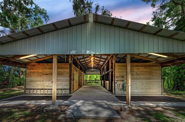 Property Photo: