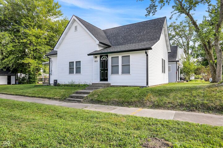 Property Photo: 853 N 12th Street IN 46036