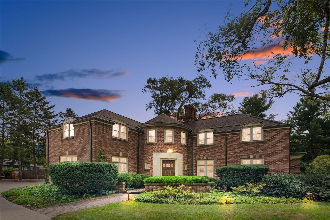 Property Photo: 1565 Miami Road MI 49022-6057