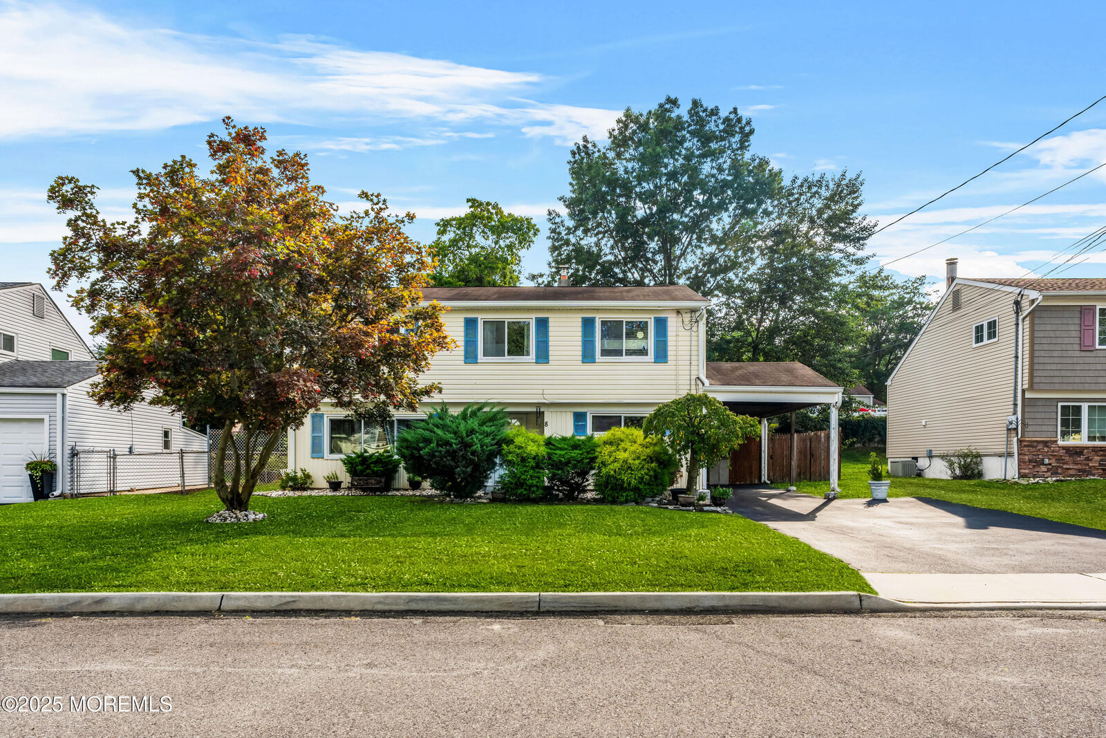 Property Photo:  8 Concord Drive  NJ 08857 