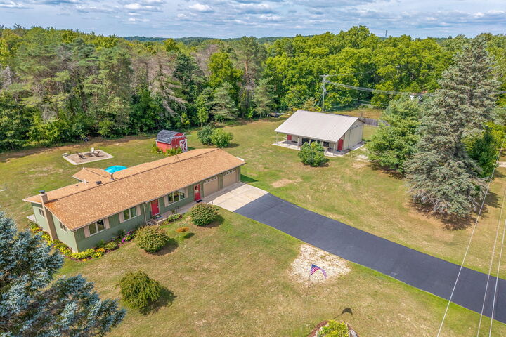 Property Photo:  18667 220th Avenue  MI 49307 