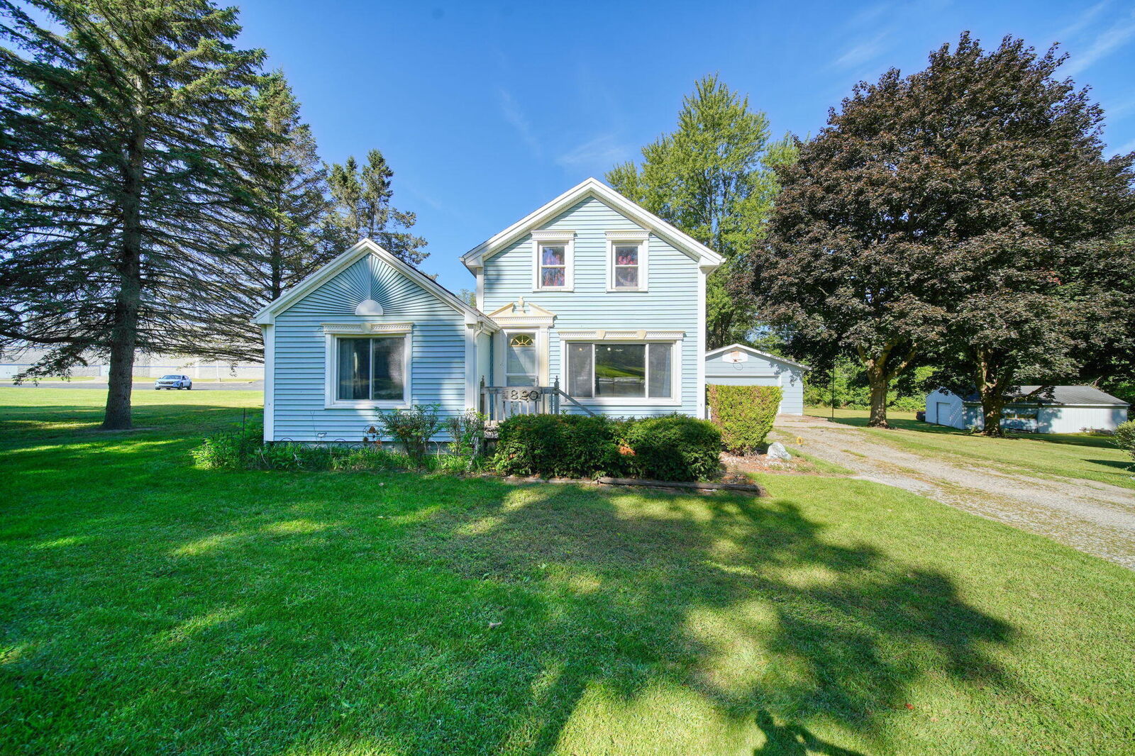 Property Photo:  1820 N Sutton Road  MI 49202 
