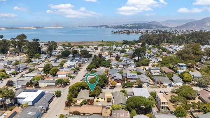 Property Photo:  1910 Pine Avenue  CA 93402 