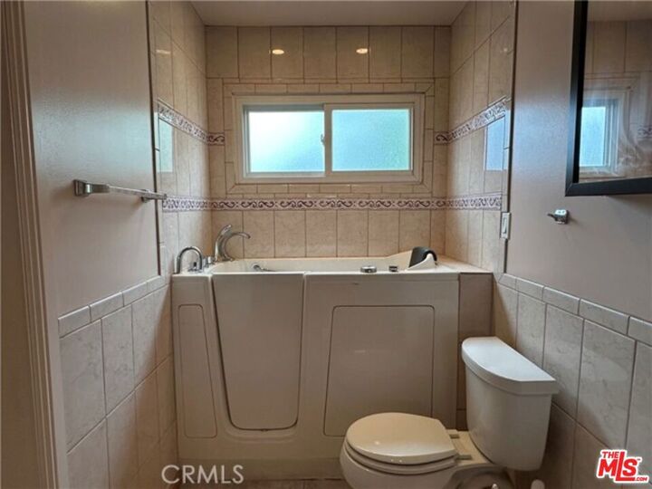 Property Photo: 1502 E 120th Street CA 90059