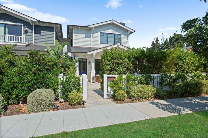 Property Photo:  872 C Ave  CA 92118 