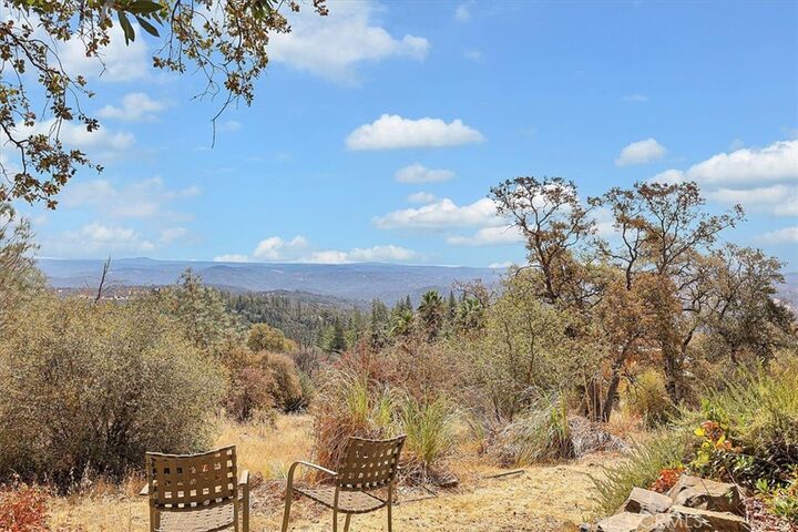 Property Photo: 9018 Winding Way CA 95962
