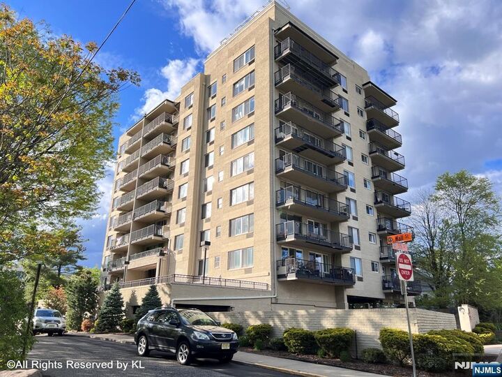 1 Wall Street 1F  Fort Lee NJ 07024 photo