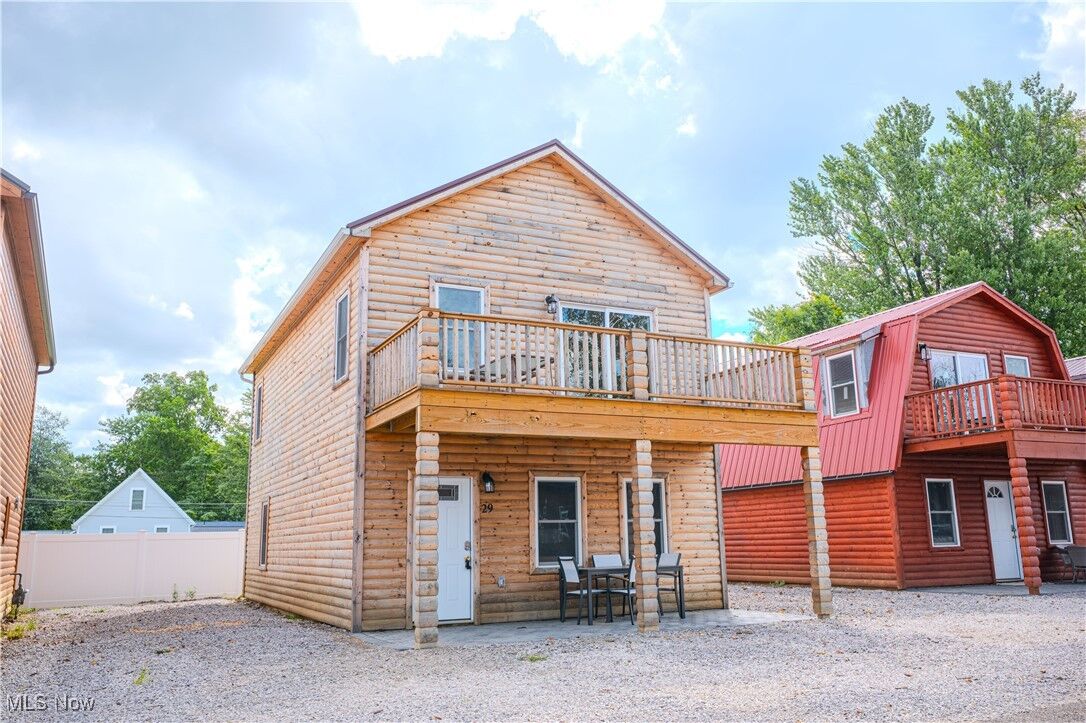 Property Photo: 5919 Lake 29 OH 44004