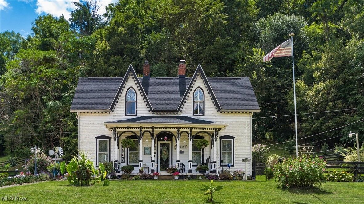 Property Photo: 5010 Narrows Road OH 43822