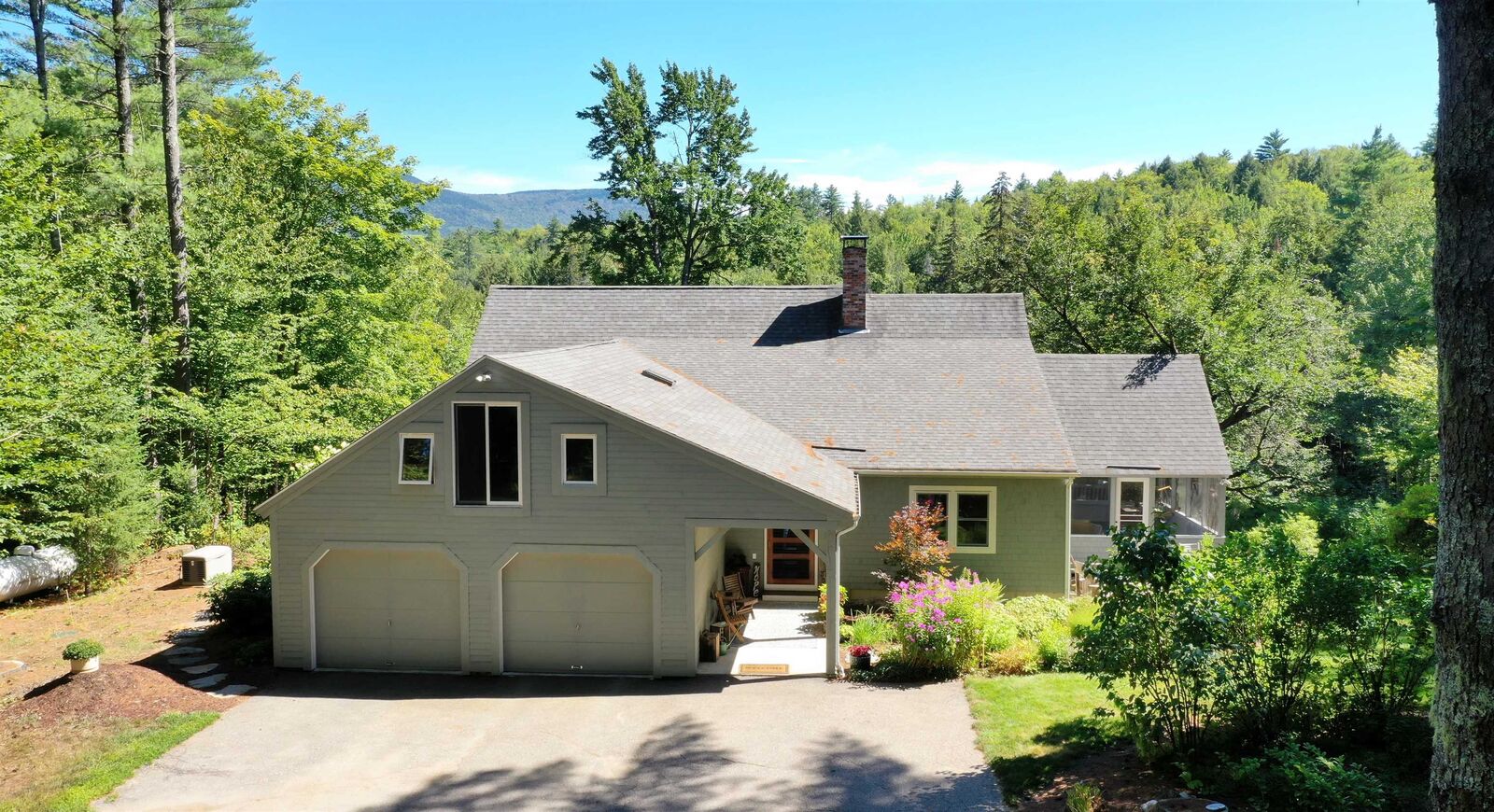 Property Photo: 14 Fox Run Road NH 03287