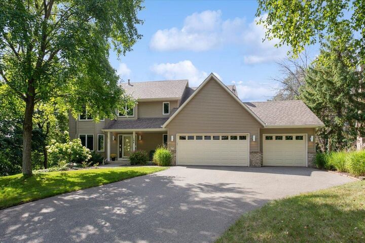 104 Crestridge Drive  Burnsville MN 55337 photo