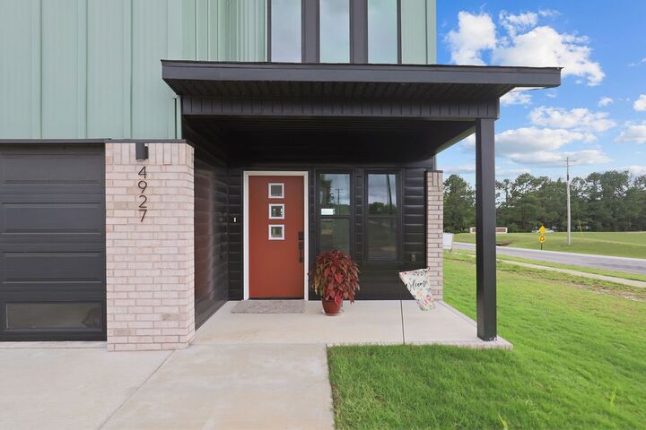 Property Photo:  4927 Weeping Willow Avenue  AR 72764 