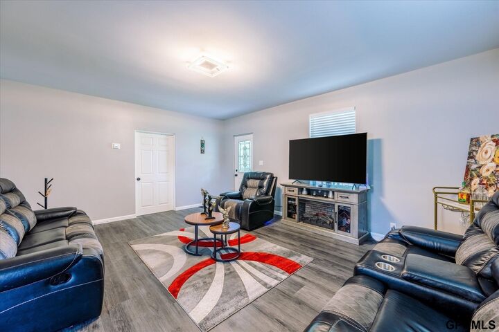 Property Photo: 310 N Chestnut Street IA 51521