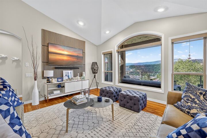 Property Photo: 600 Denali Drive BC V1V 2P6