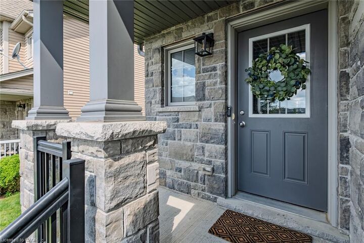 Property Photo:  37 Trillium Way  ON N3Y 0B9 