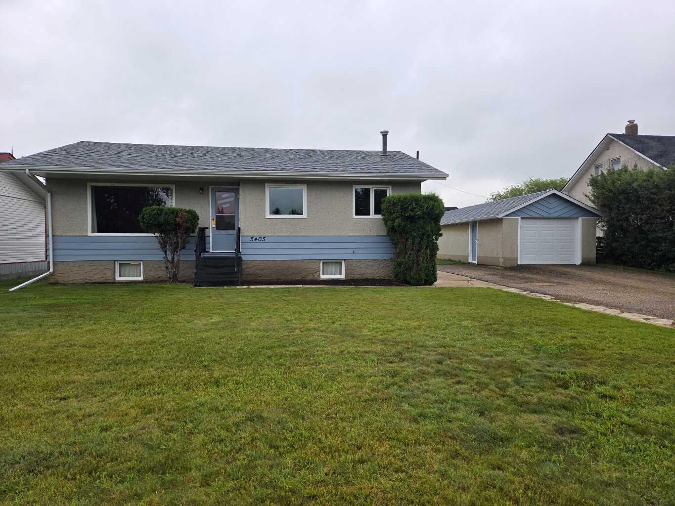 Property Photo: 5405 50 Street AB T0C 0X0