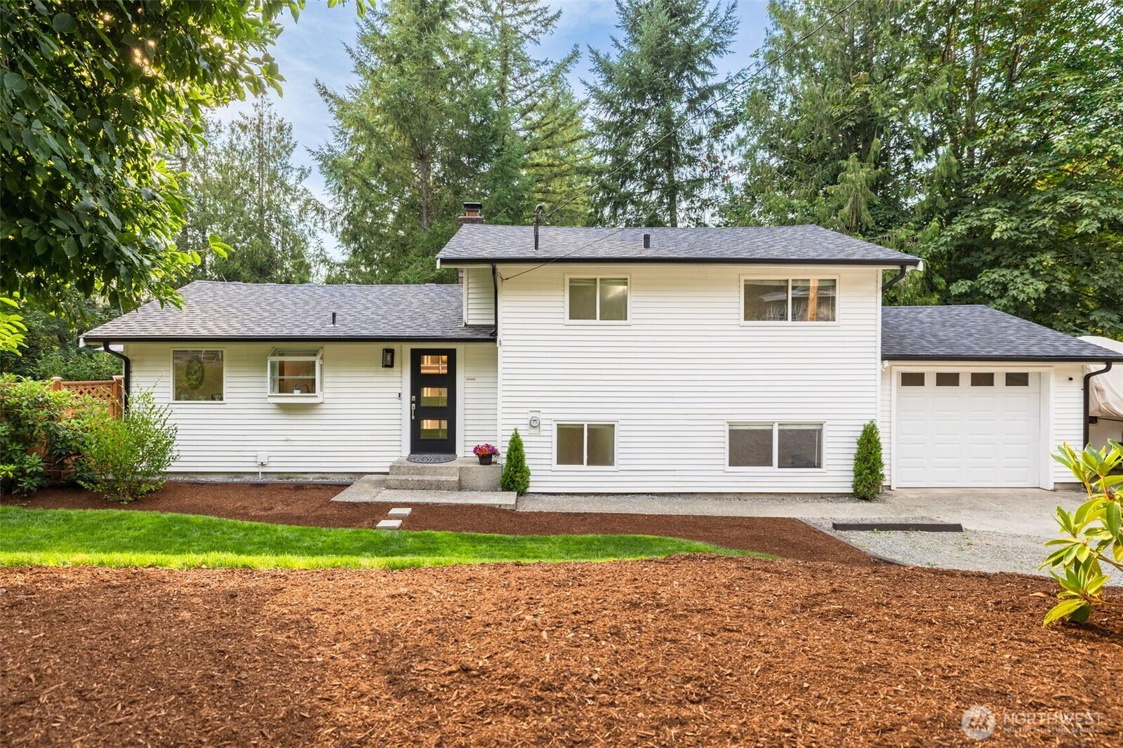 Property Photo:  22601  286th Avenue SE  WA 98038