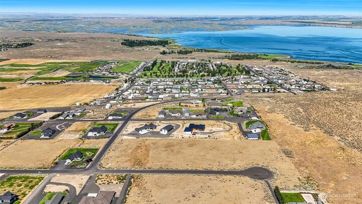 Property Photo:  6888 & 6920  8.9 Road SE  WA 99344 