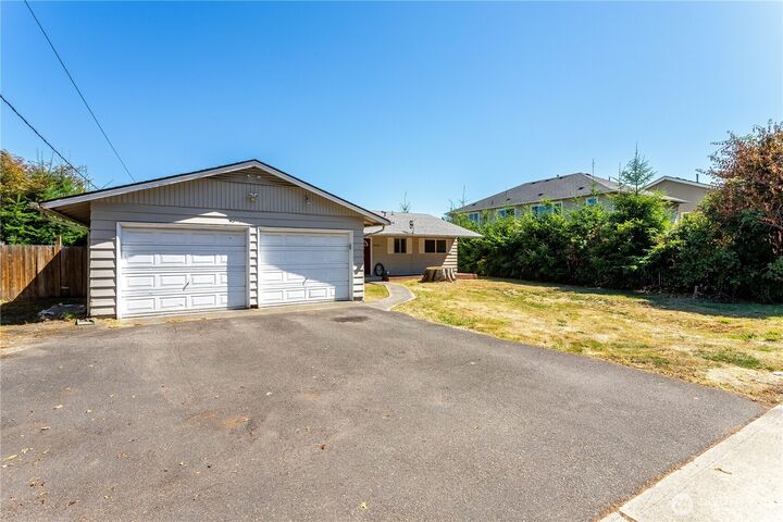 Property Photo: 30628 132nd Avenue SE WA 98092