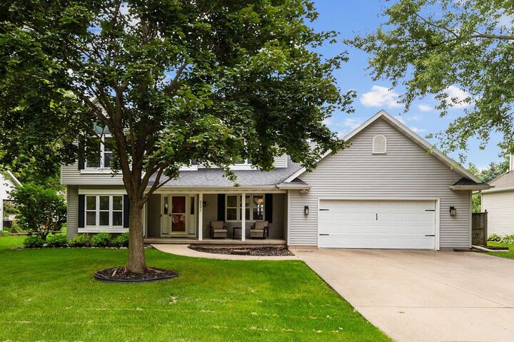 2191 Bramblewood Court  Neenah WI 54956 photo