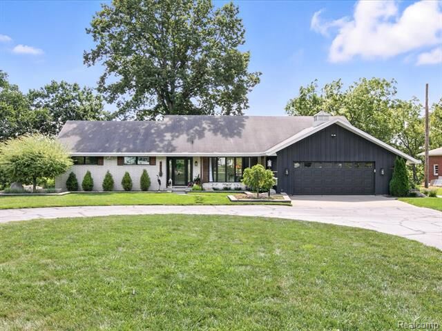 4405 North River Road  Fort Gratiot Twp MI 48059 photo
