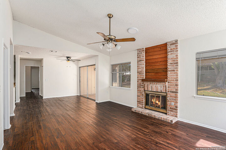 Property Photo: 5614 Misty TX 78247