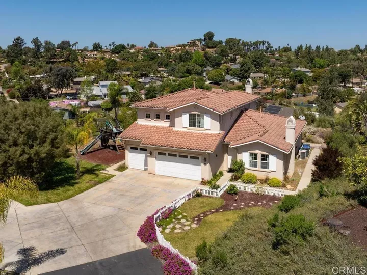 Property Photo:  190 Mission Oaks Road  CA 92028 