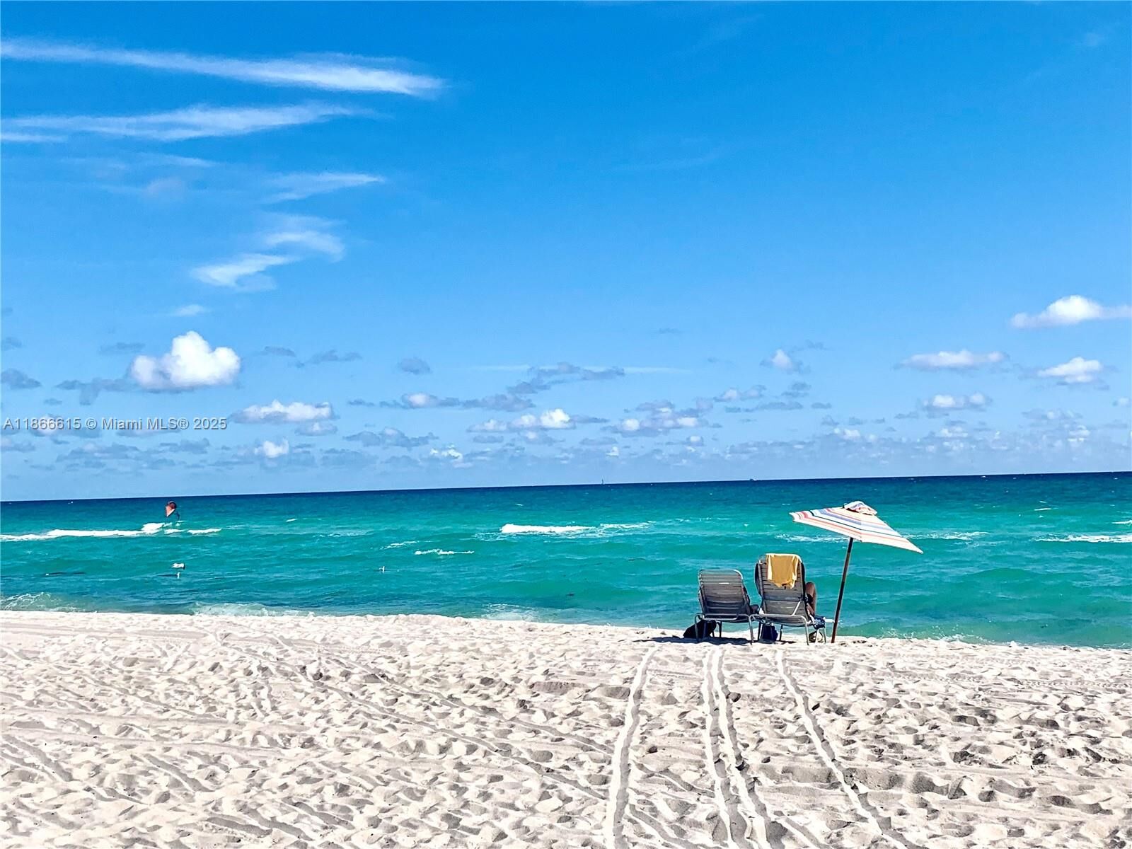 Property Photo:  5005 Collins Ave 1118  FL 33140 
