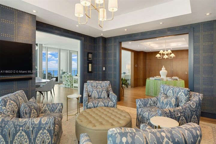 Property Photo:  2627 S Bayshore Dr 2801  FL 33133 