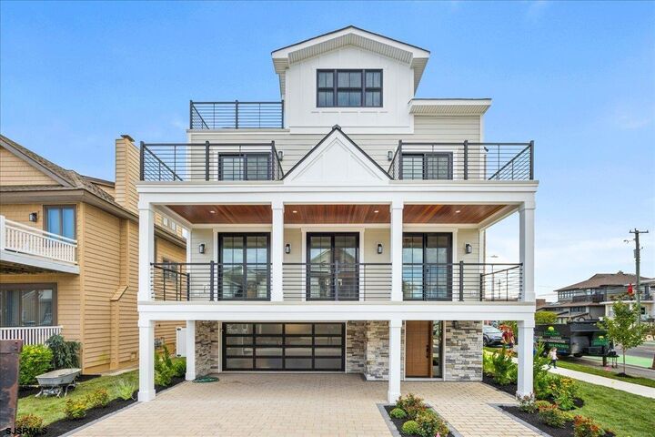 100 S Frontenac Ave  Margate NJ 08402 photo