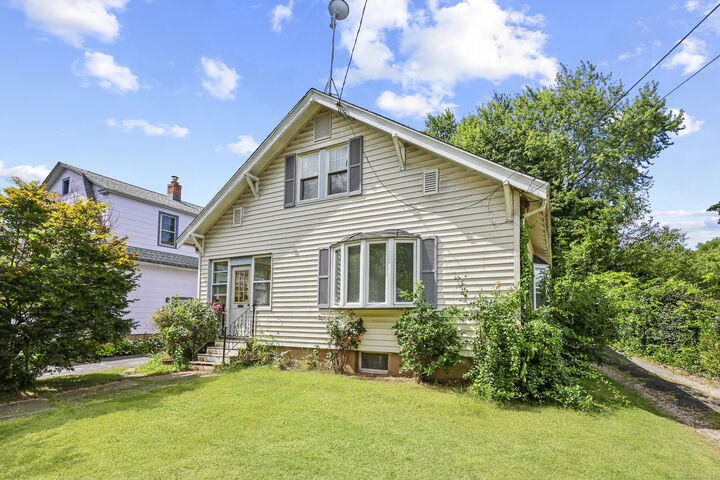 Property Photo: 39 Cortland Street CT 06110