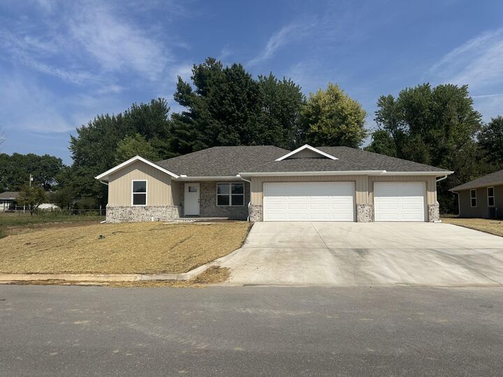 40 Whitley Lane  Monett MO 65708 photo