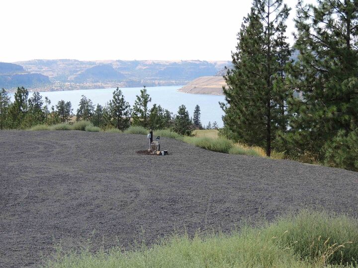 Property Photo: 39745 Peach Orchard Way N WA 99122