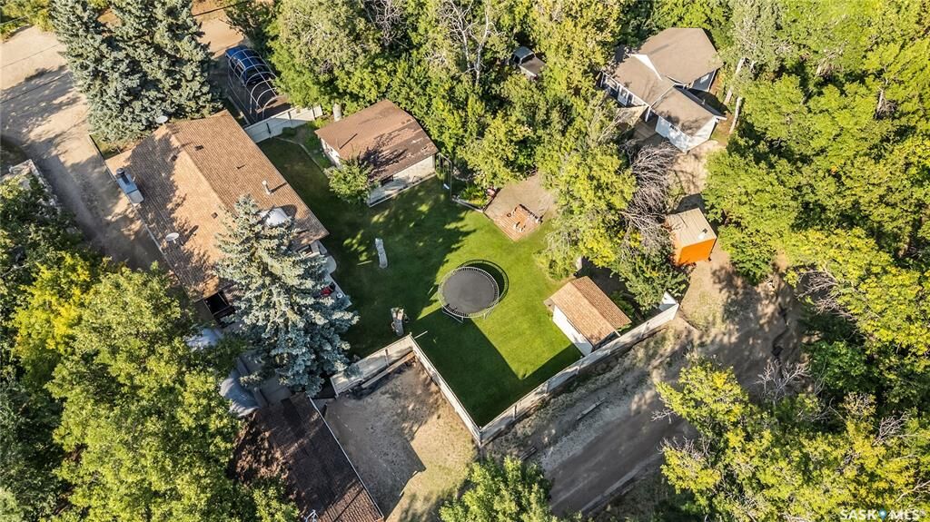 Property Photo:  471 Green Avenue  SK S0G 4C0 