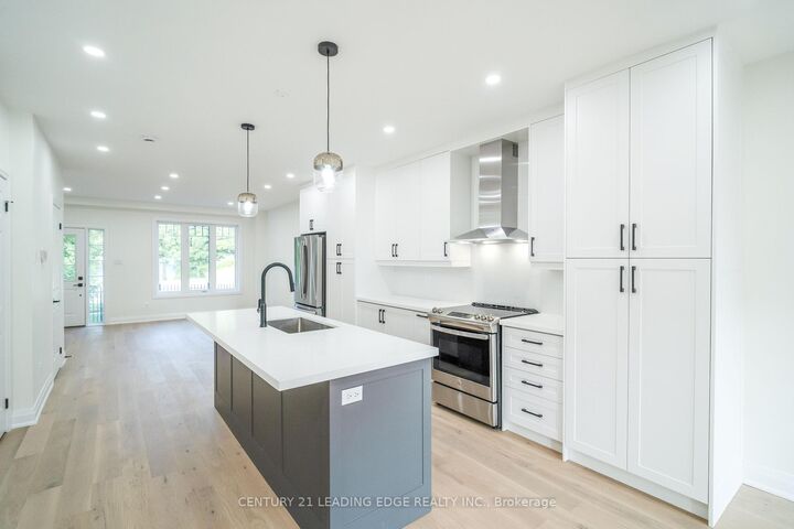 Property Photo:  22 Milroy Lane  ON L6B 1B5