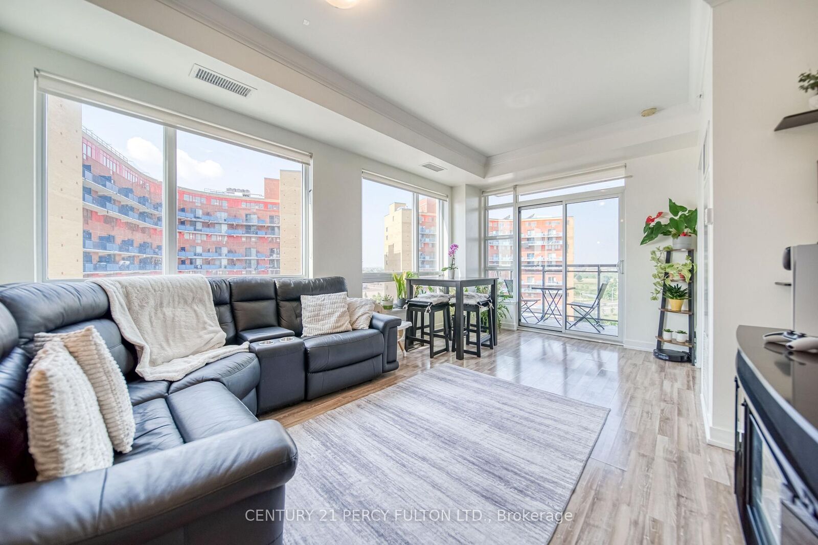 Property Photo: 840 Queens Plate Drive 902 ON M9W 7J9