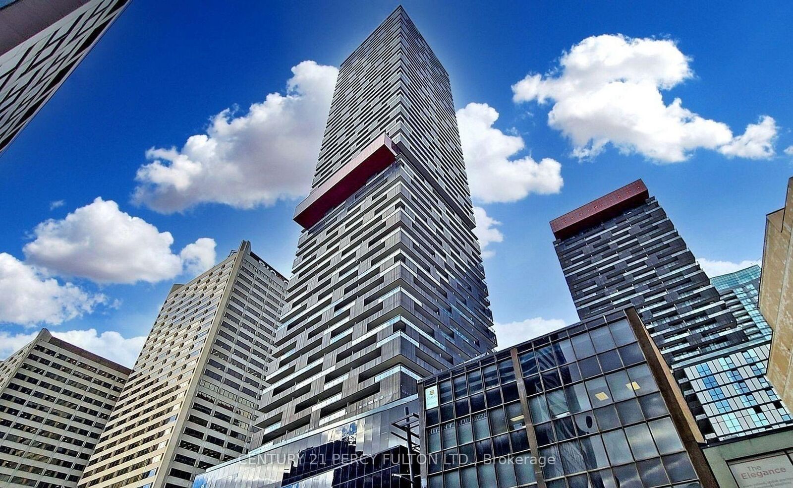 Property Photo: 8 Eglinton Avenue E 1808 ON M4P 1A6