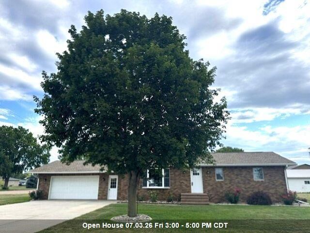 Property Photo:  314 8th St.  SD 57062 