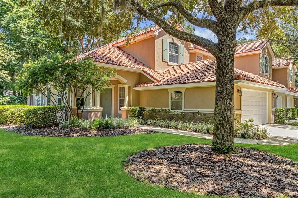 Property Photo: 95096 Barclay Place FL 32034