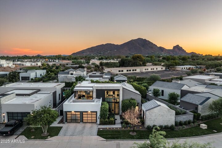 Property Photo:  6917 E Cactus Wren Road  AZ 85253 